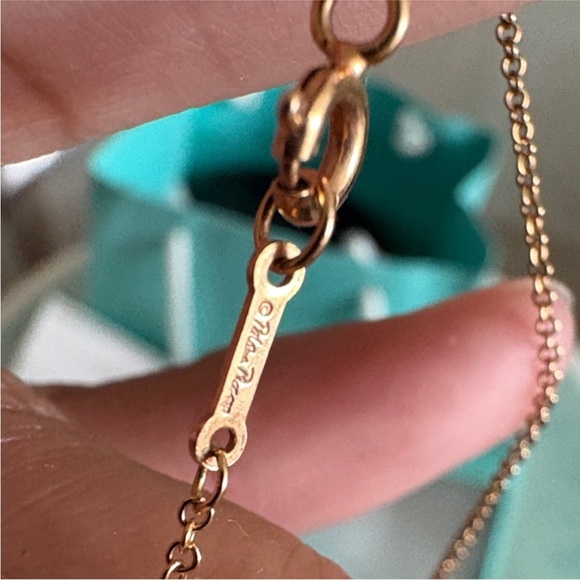 Tiffany & Co. Diamond & 18K Paloma Picasso ‘Loving Heart’ Necklace - Picture 6 of 13